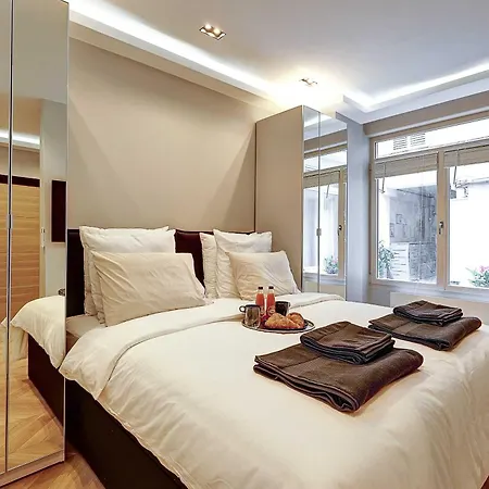 Elegant With Ac - 3br-10p- Le Marais Parigi